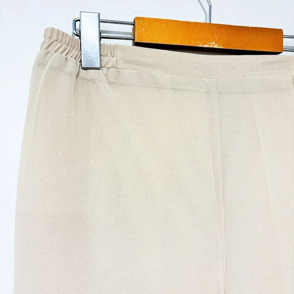LE BOS Flowy beige pants with elastic waistband - Picture 6 of 10